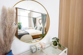 Regal Retreat Intimate Elegance near Schönbrunn Palace Vienna
